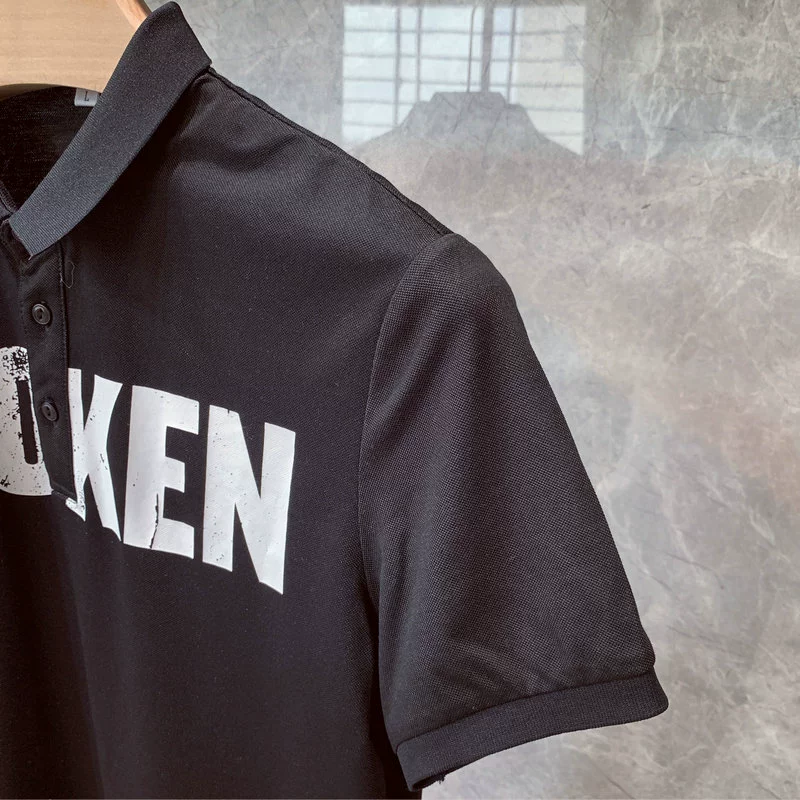 Áo len nam mùa hè Hàn Quốc cổ áo nhỏ màu đen ngắn tay áo polo nam cổng gió nhỏ tươi giản dị Paul áo thun đẹp trai - Polo áo cotton nam