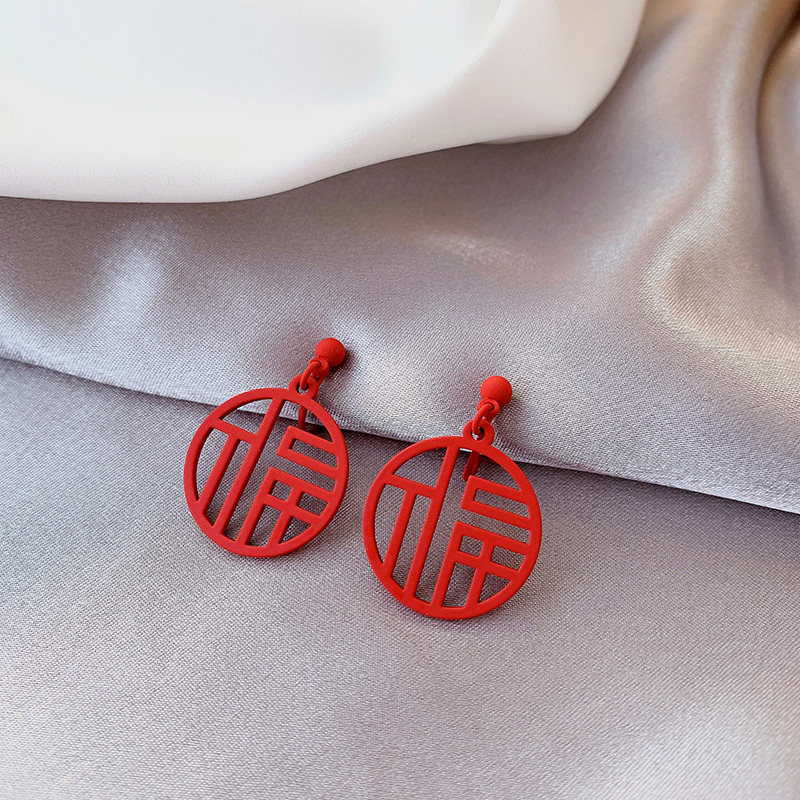 New Year's red blessing earrings festive earrings Chinese style ear acupuncture New Year ancient style ear clips female Hanfu ring