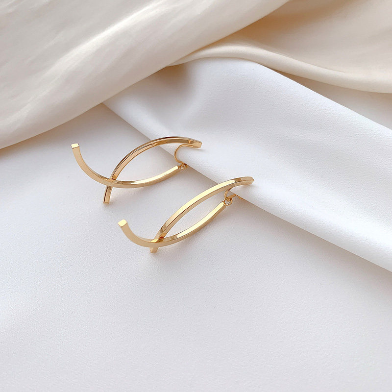 Retro ear decoration female round face slim hollow false ear clamps stylish ear crash mosquito incense plate ear hole without ear hole