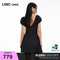 LINCCHIC金羽杰2024年夏季新品深V领收腰连衣裙女S242DR411Y