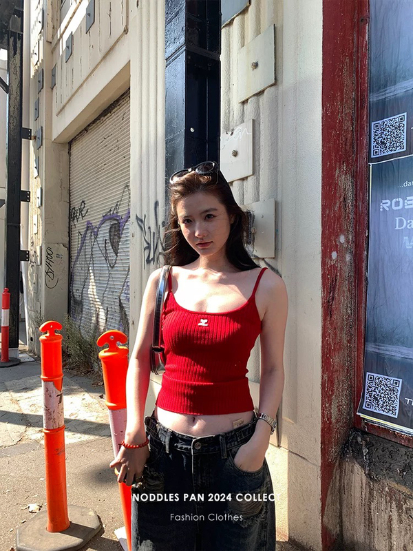 Toroon Spring and Summer Retro Vertical Striped Threaded Knitted Camisole Women's Outer Wear Fashionable Slim Short Top