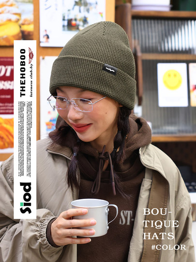 [the Hoboo] Waffle Knit Small Logo Beanie Hat for Women, Autumn and Winter Warm Black Knitted Hat for Men, Cold Weather Hat