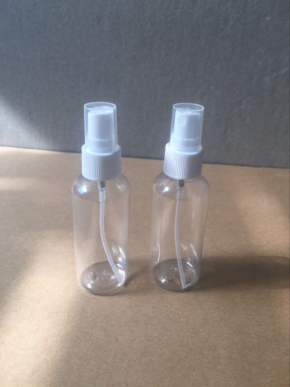 Spray Bottle Spray Bottle Fine Mist Moisturizing Split Bottle Makeup Transparent Spray Pot Makeup Water Spray Bottle