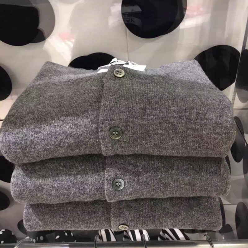 Daewoo Recommends Chaowei 100% Pure Wool Cardigan for Women, Round Neck Heart Knit Sweater, Couple's Coat for Men