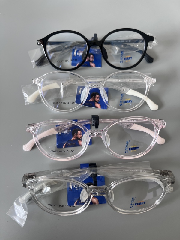 Kuri's Full Range of Eyeglass Frames Are Available in Various Models