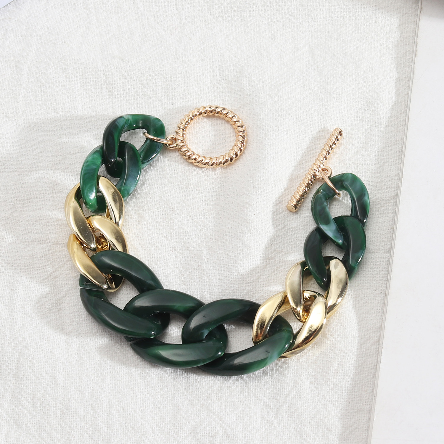 Origineel Ontwerp En Ontwikkeling Van Europese En Amerikaanse Stijl Mode Hars Zoete Snoepkleur Persoonlijkheid Klein Vers Meisje Armband display picture 4