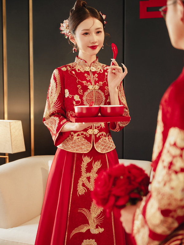 Xiuhe Dress for Bride 2025 New Chinese-Style Wedding Toast Dress, Petite Slimming New Style Xiuhe Dress for Autumn Xiuhe Dress for Bride 2025 New Chinese-Style Wedding Toast Dress, Petite Slimming New Style Xiuhe Dress for Autumn