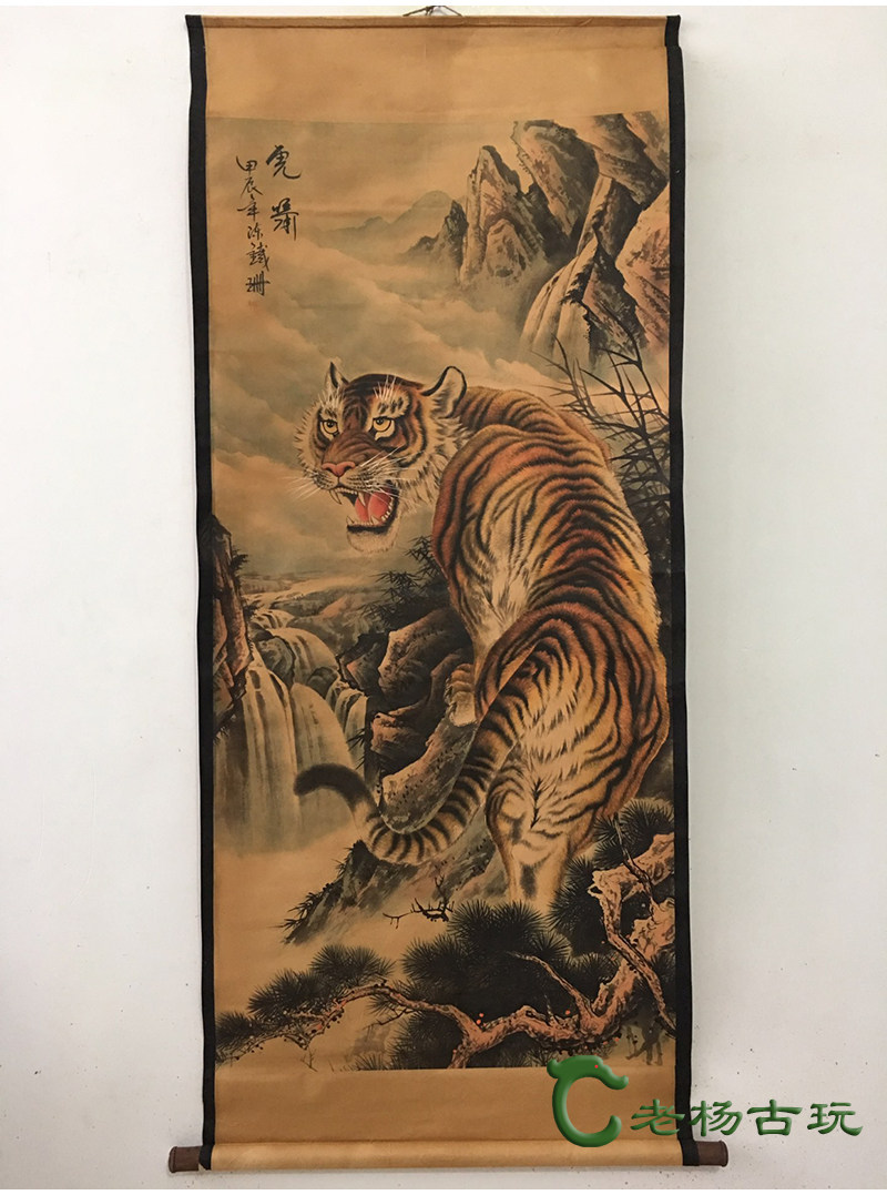 Antique making old name herringbone painting ancient painting country painting Chinese painting hall painting living room office decoration painting hanging painting uphill tiger painting and calligraphy