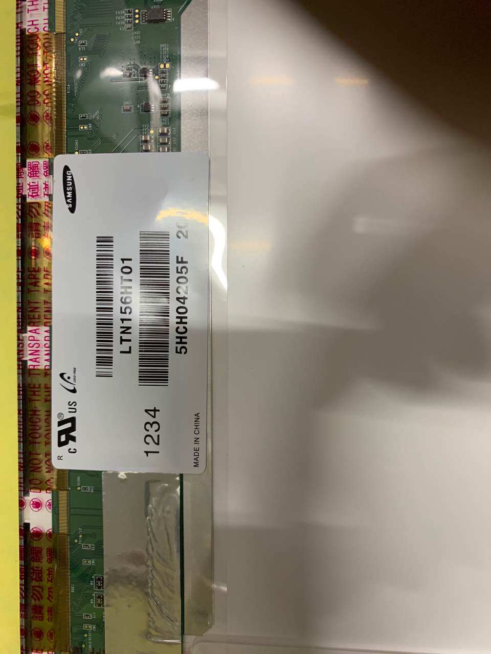 LP156WF1 LP156WF1 TLB2 TLB2 B156HW02 B156HW02 LTN156HT01 1920 * 1080 ultra high score