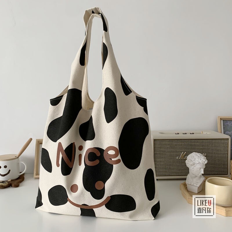 2026 Original Nice Cow Design Lazy Style Shoulder Bag School Bag Artistic Simple Cartoon Large Capacity Canvas Bag 2026 Original Nice Cow Design Lazy Style Shoulder Bag School Bag Artistic Simple Cartoon Large Capacity Canvas Bag