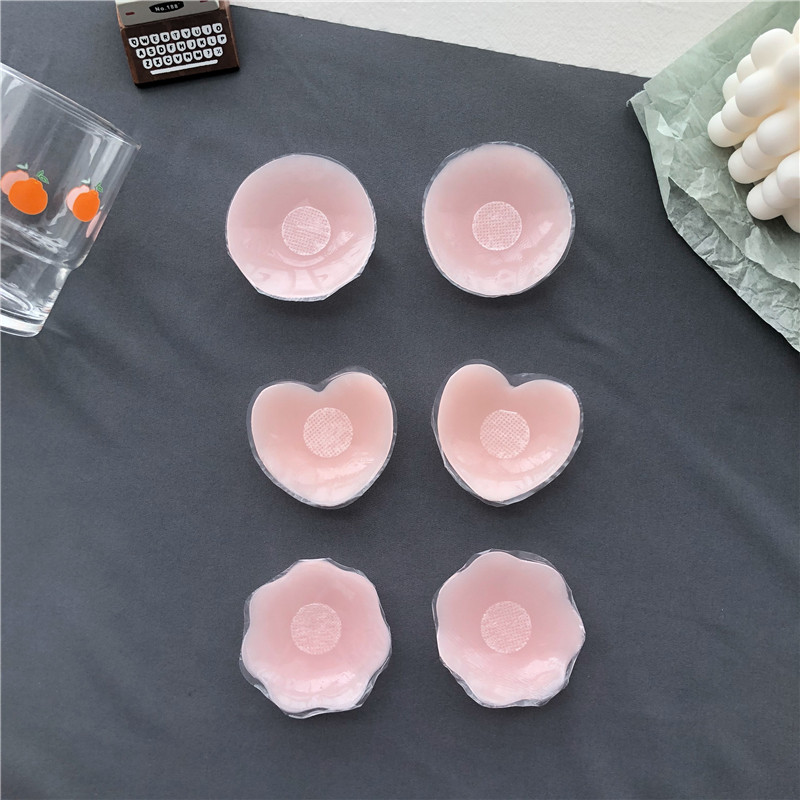 Summer milky anti-bump nipples Nipple Stickup Comfort Feel Thin Comfort Silicone Swimming Invisible Milk Stickup Girls