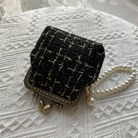 Черный постер, в стиле Шанель