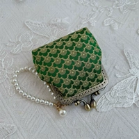 Зеленый гинкго, на фото