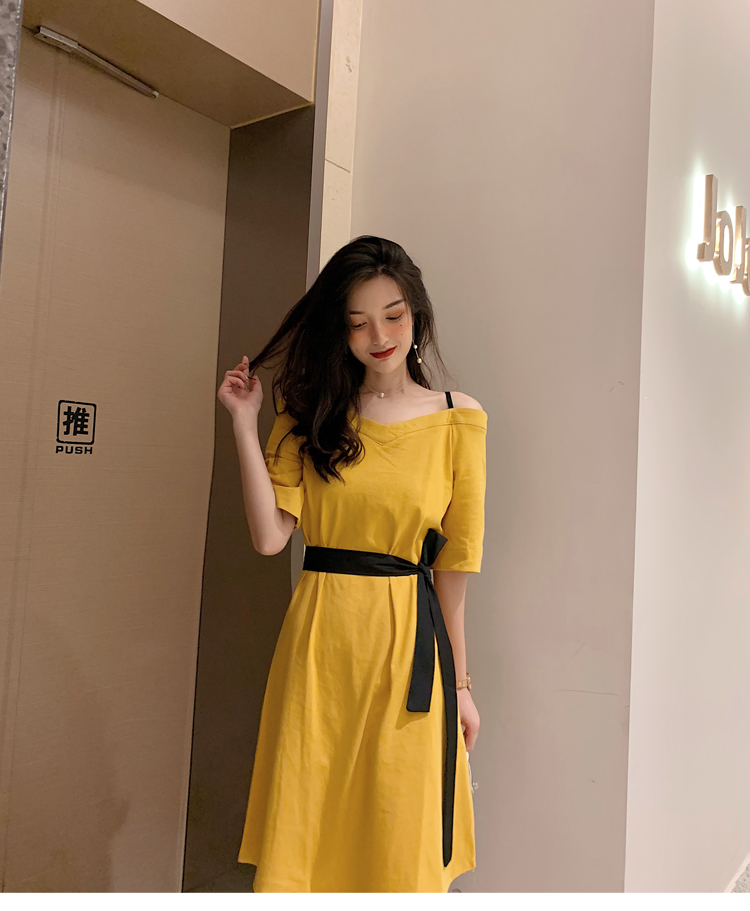 VK旗艦店 韓系一字領露肩收腰修身顯瘦短袖洋裝