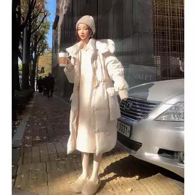 Mrs. Qian White down jacket women's long version of knee bread jacket white duck down jacket