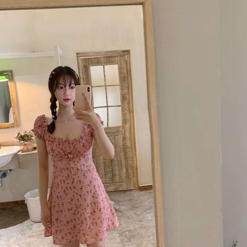 VK旗艦店 韓系印花撞色碎花V領氣質甜美短袖洋裝