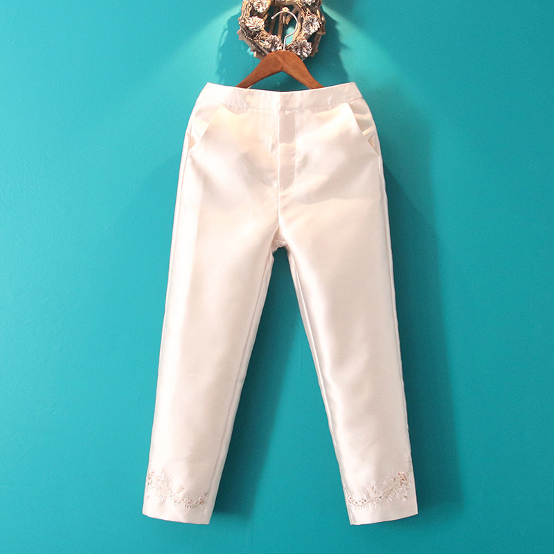 Small and good homes paired with improved qipao Spring and autumn new retro Chinese style embroidered Chinese wind and body Tang suit pants woman