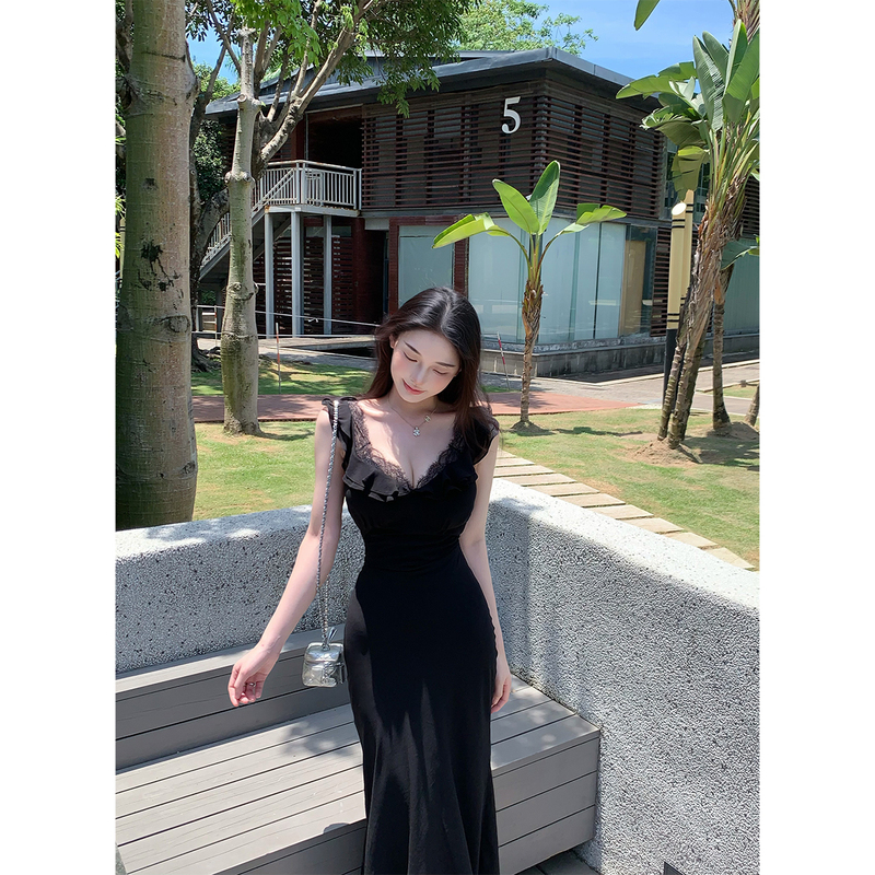 Achi Dayechi Black Georgette Chiffon V-Neck Dress Women's Lace-Trimmed Long Dress Sleeveless Ruffle Dress