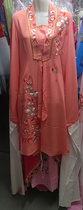 Womens pair of Tsing Yis new Yue Opera Huadan on drama costumes