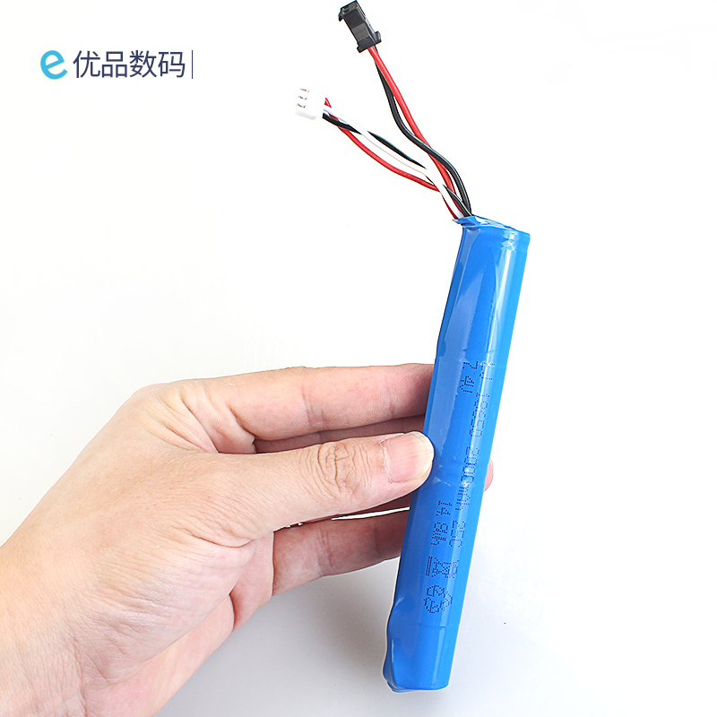 Lochen Shark Mouth 18650 Battery Absorbent Bullets Toy Gun Jinmin 8 Generations M416 Original plant 7 4V Battery 2000 mAh