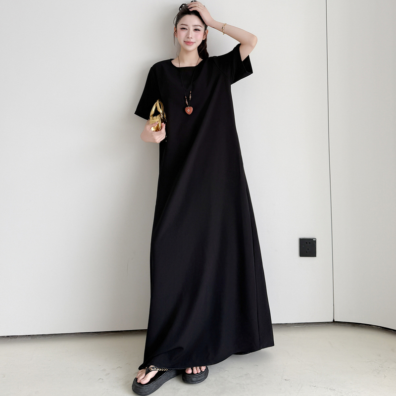 2026 Summer Minimalist Style Extra-Long Plus-Size Loose Dress Summer Light Luxury Drapey Niche Black Long Dress