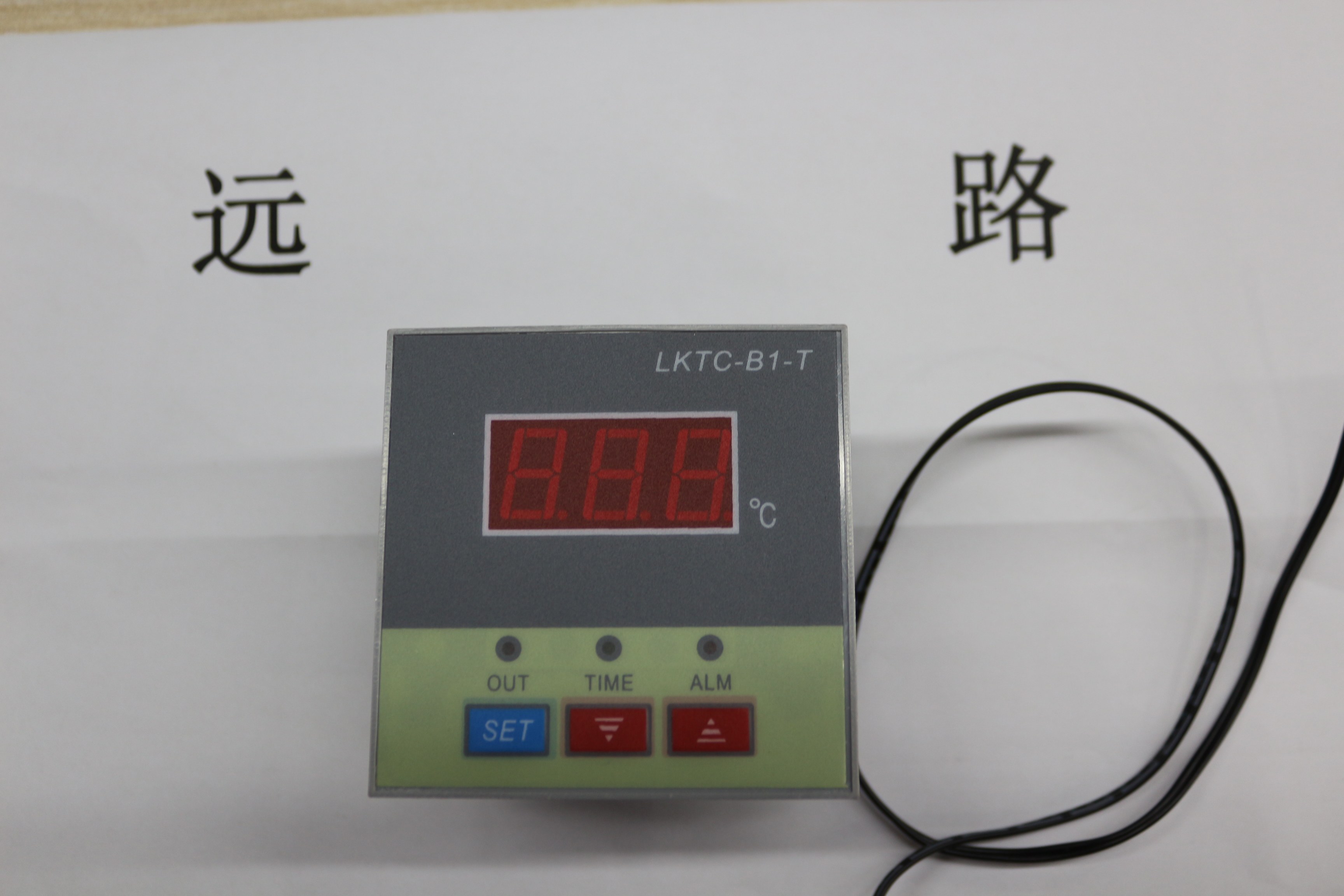 Domestic thermostat LKTC-B1-T