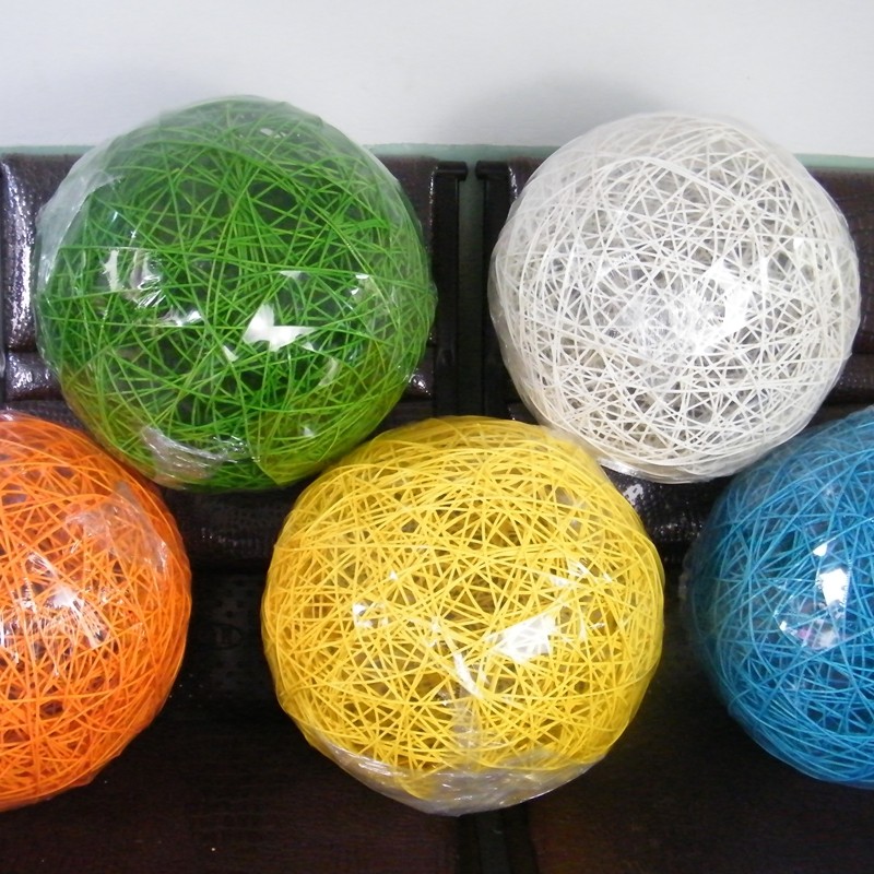 35CM shopping mall window decorated red white vine ball wedding environment arrangement of trayu dry branches hanging ball