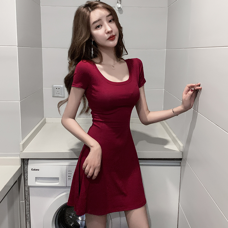 Hepburn-Style U-Neck Sexy Dress, Waist-Cinching, Slimming, Elegant, Petite, Tight-Fitting, High-Waisted A-Line Skirt, Short Skirt for Summer