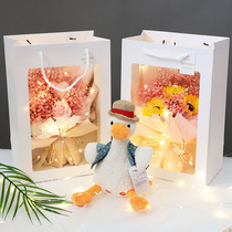 Birthday gift girl creative best friend practical girl girlfriend Exquisite special childrens high-end girl heart repeat duck