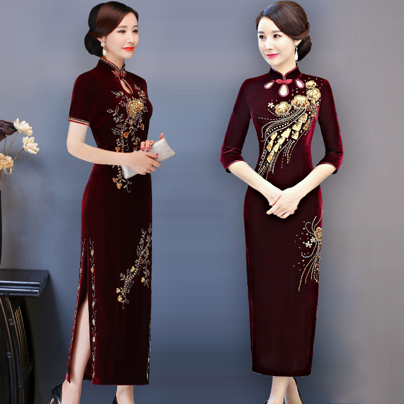 2026 Autumn Improved Cheongsam Dress Long Velvet Beaded Banquet Mother's Outfit Vintage Elegant Runway Performance Costume