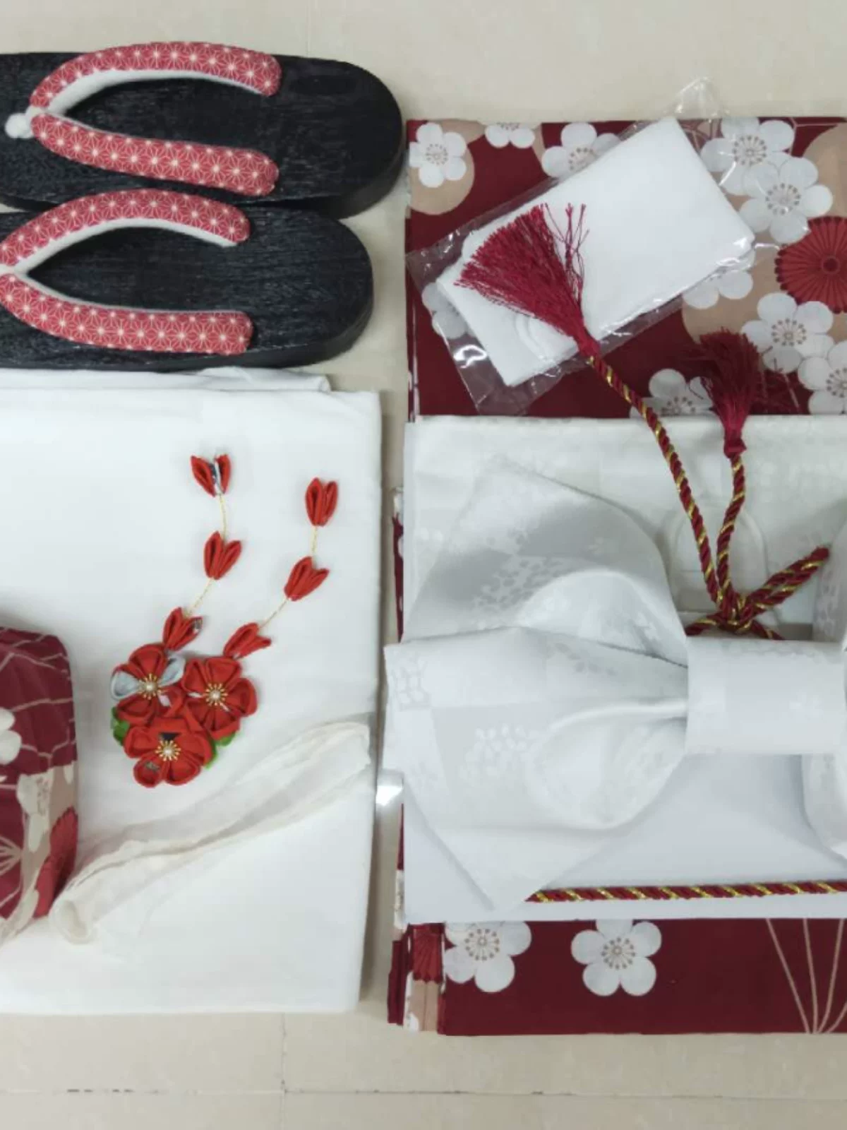 Red Japanese bathrobe, classic suit jacket, set