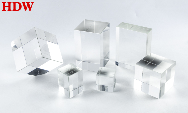 Haolaiwu Crystal Cube K9 Crystal Inside Carved White Billet Consumables Crystal Glass Base Customized Hot Sale