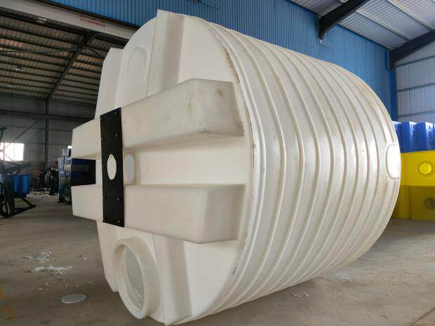 6000l pe搅拌塑料桶 6吨 加药水处理箱  6000L PE化工加药桶 药箱