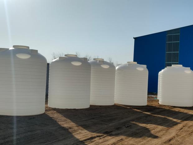 10吨塑料立式水塔 水箱 10立方滚塑水箱 储水罐 油罐 蓄水桶圆桶