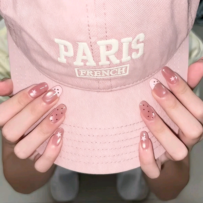 Spring and Summer Cute Polka Dot Star Pink Cat Eye Manicure Wearable Nails 2026 New High-End Whitening and Elegant Manicure