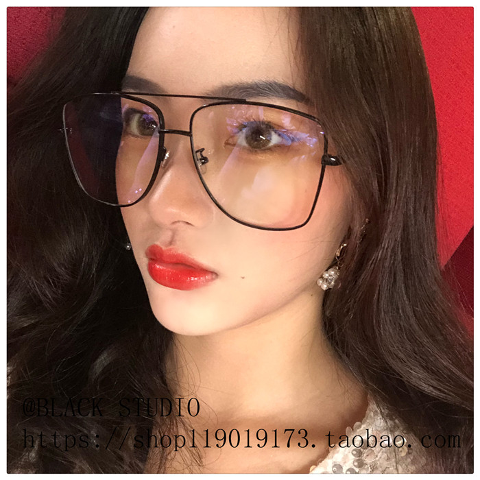 Kim loại mỏng bên khung lớn Nhật Bản kính Su Yan nữ hộp lớn mặt mỏng in phong cách retro kính mắt nam