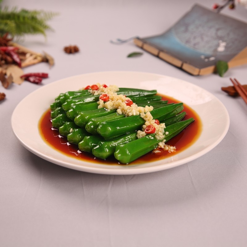 New products in stock simulation food model stir-fried okra food sample display resin dishes film and television props fake dishes