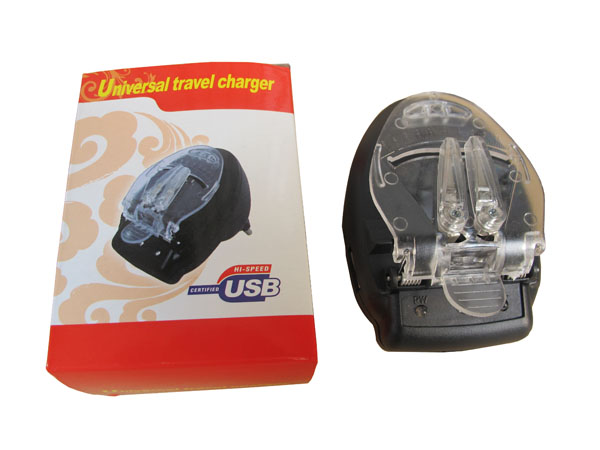 New intelligent automatic recognition of positive and negative battery universal chargers can be folded high foot