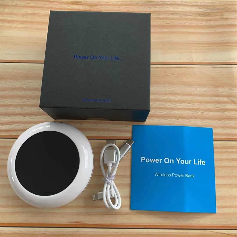 PD mobile charging charger portable 5800 mAh QC3 0 fast charging cell phone mini action power wireless charging