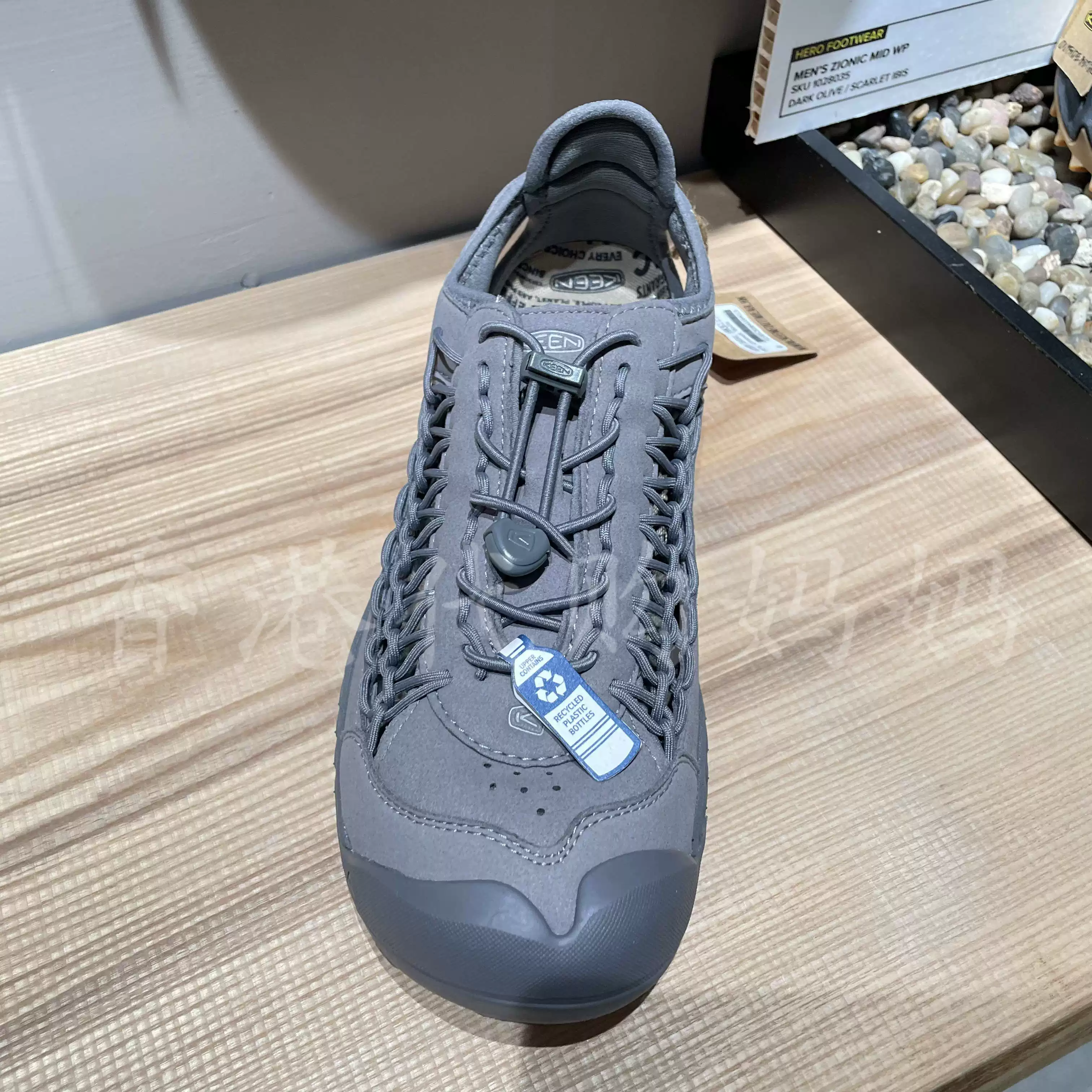1028961 1028960 1027285 Гонконг покупал Keen Kon мужские походные кроссовки UNeek NXIS спортивные кроссовки