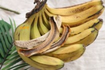 Dried pineapple dried Dehong specialty jackfruit dried banana banana Bananas without added dried mango snacks