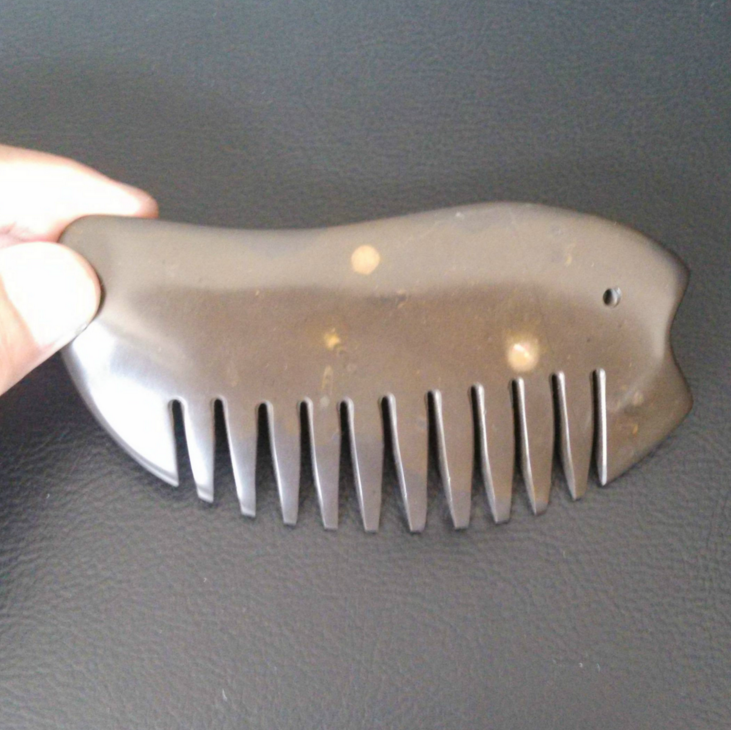 Natural Surabaya Stone Needle Comb Xuanhuang Stone Scraping Plate Comb Dual-use Single Fish Comb Manufacturer Direct