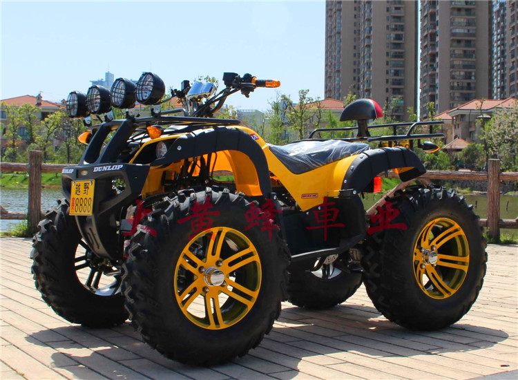 Lớn và nhỏ bò ATV bốn bánh off-road xe máy xăng điện leo núi người lớn xe máy 250 trục truyền