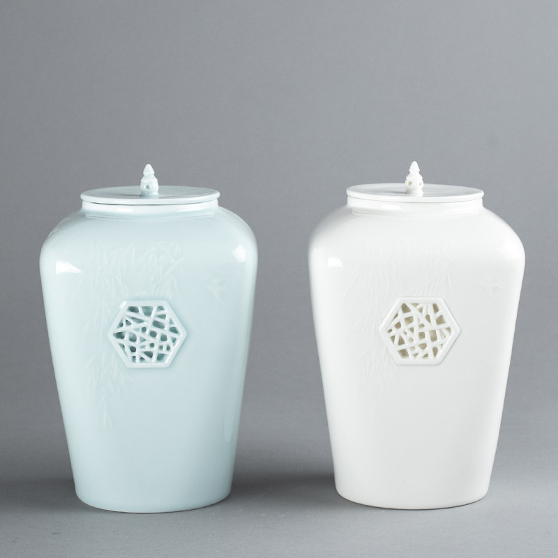 Jingdezhen celadon tea pot ceramic sealed pot medium tea pot tea box household large tea pot gift box