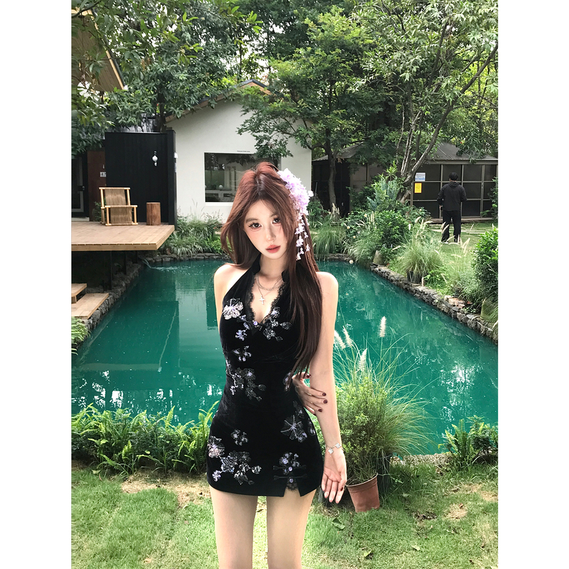 Mejiu Mi Jiu【Dreamy and Charming】Spicy Girl Style Sexy Halter Dress Women's Summer Waist-Cinching Lace Dress