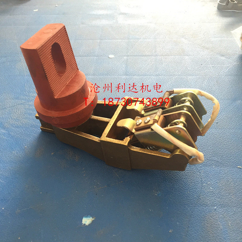 Shao Feng 350 motor vehicle brush grip 20 * 64 brush case Shaofeng 80 locomotive brush grip 20 * 64 imported carbon brush assorted