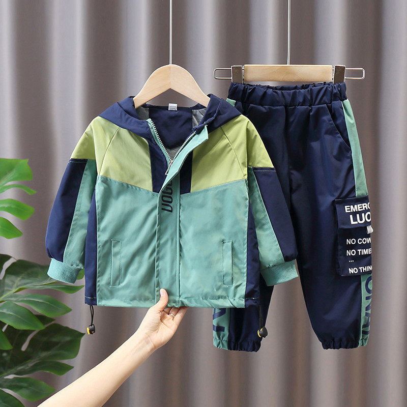 Children's suits boys' autumn suits 2022 new children's handsome boys spring and autumn sports Western style Korean version of the tide