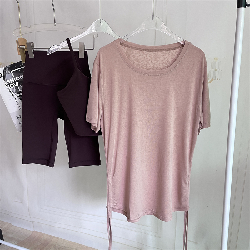 Tencel Snowflake Thin Loose Fit Slimming Hip-Covering 5-Point Pants Yoga Set Fitness Wear, Drip Coffee Color, Sweat-Absorbent and Breathable