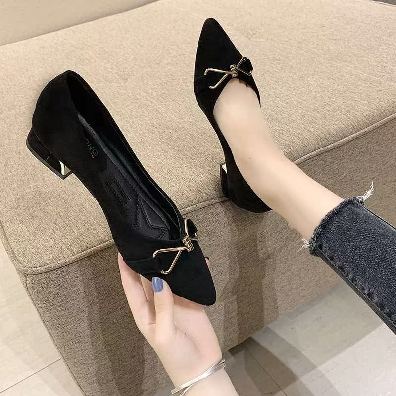 Small heels black heels professional working tip of heels in the head of the heels comfortable heels clothes women's shoes to work shoes