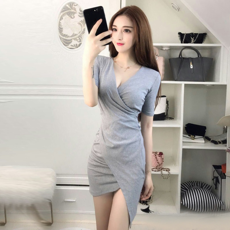 Gaggers French small crowdnight scene sexy nightfield V collar low-breasted irregular body slim fit and hip dress woman